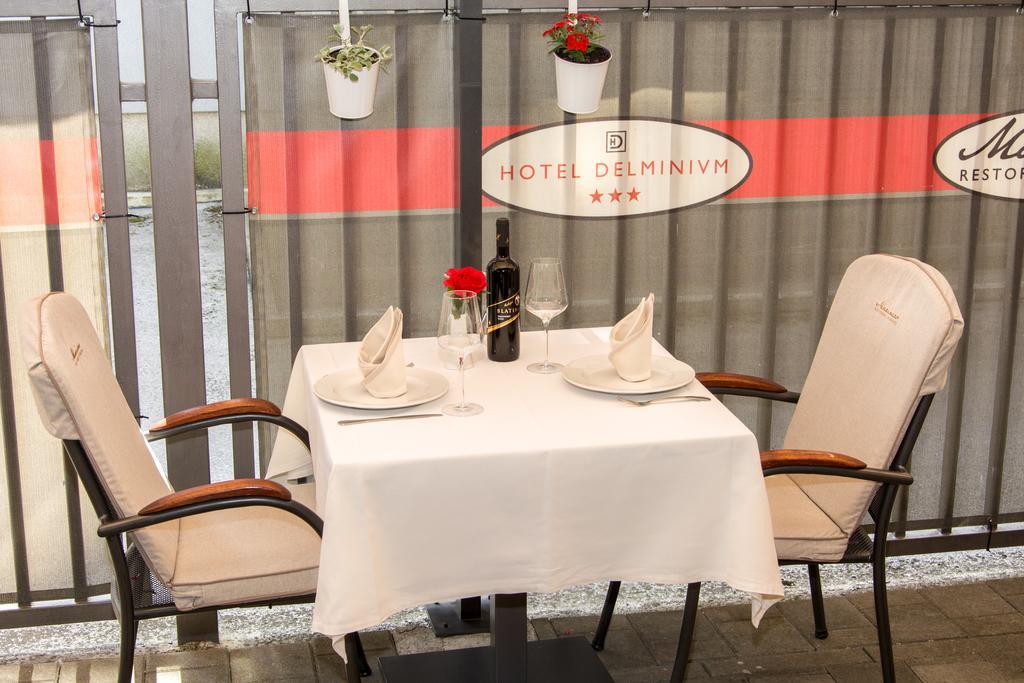 Hotel Delminivm Zagreb Bagian luar foto