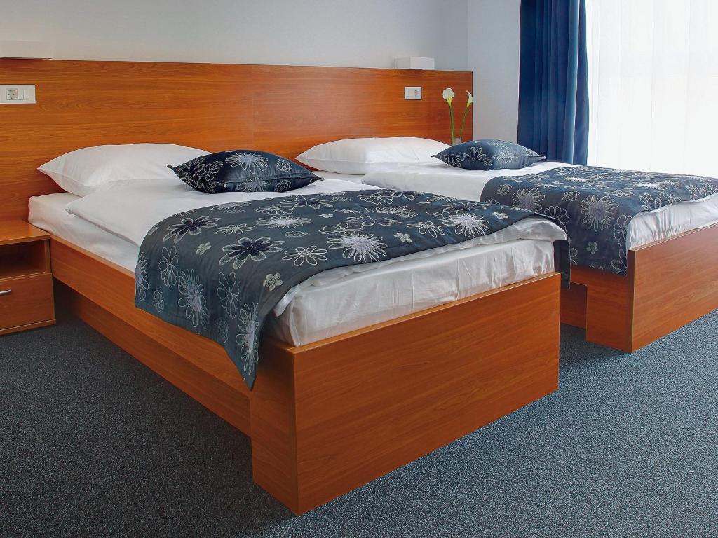 Hotel Delminivm Zagreb Ruang foto